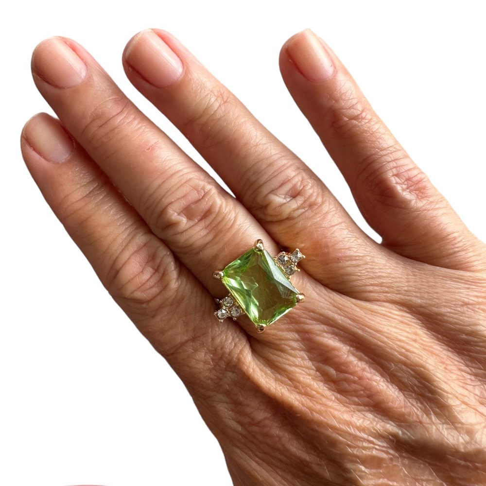 Gold Ring with Lime Green Solitaire Stone